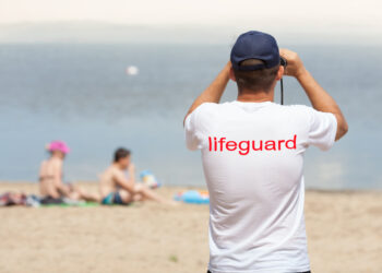 A heroic lifeguard treated in the wrong way