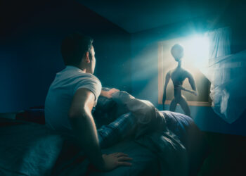 If Aliens Exist, Will They Look Like Us?